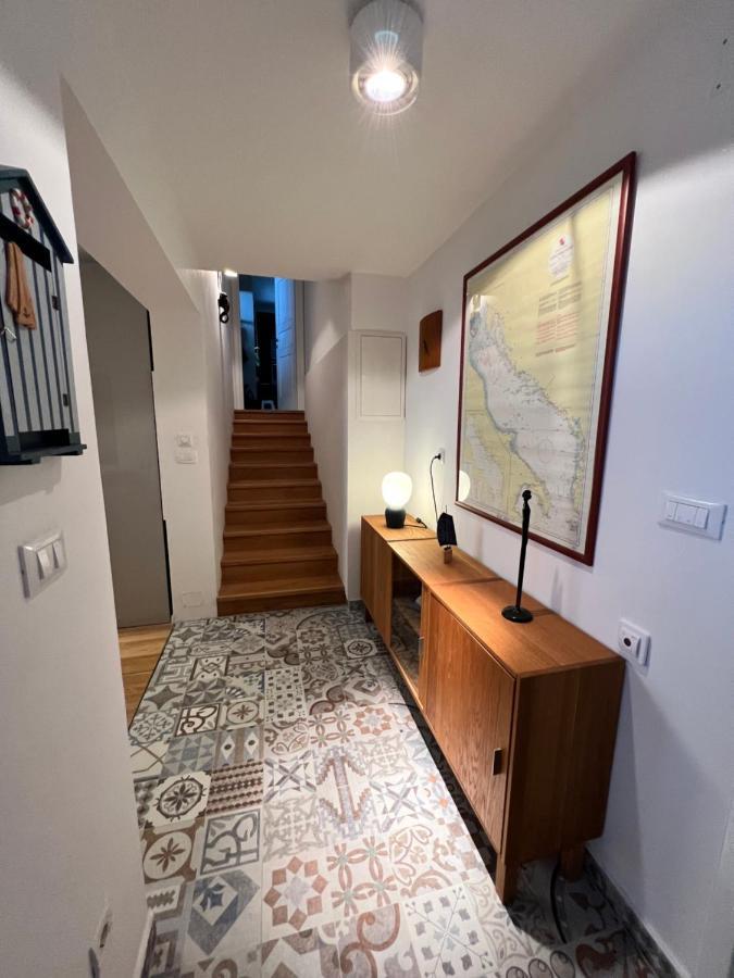 Dreamtime - One Badroom And 1 Livingroom Apartment Veprinac Eksteriør billede